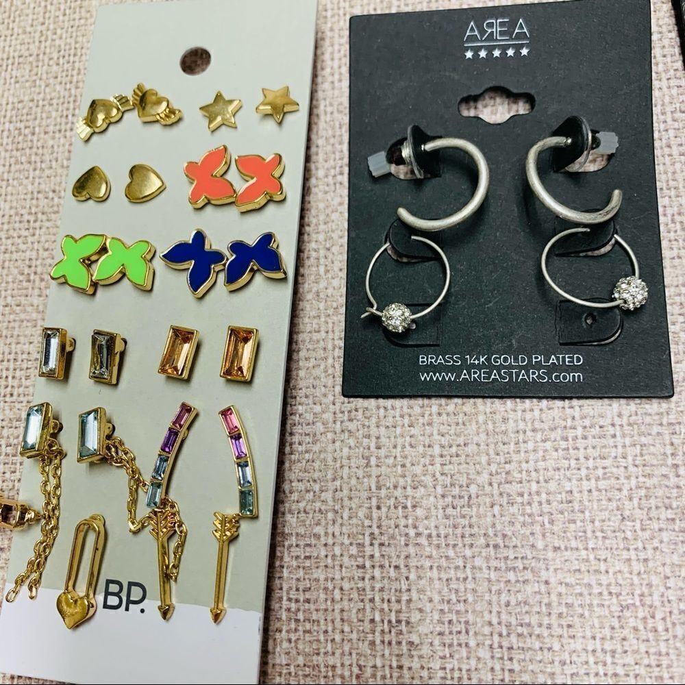 Earring Bundle‎ - Picture 2 of 3